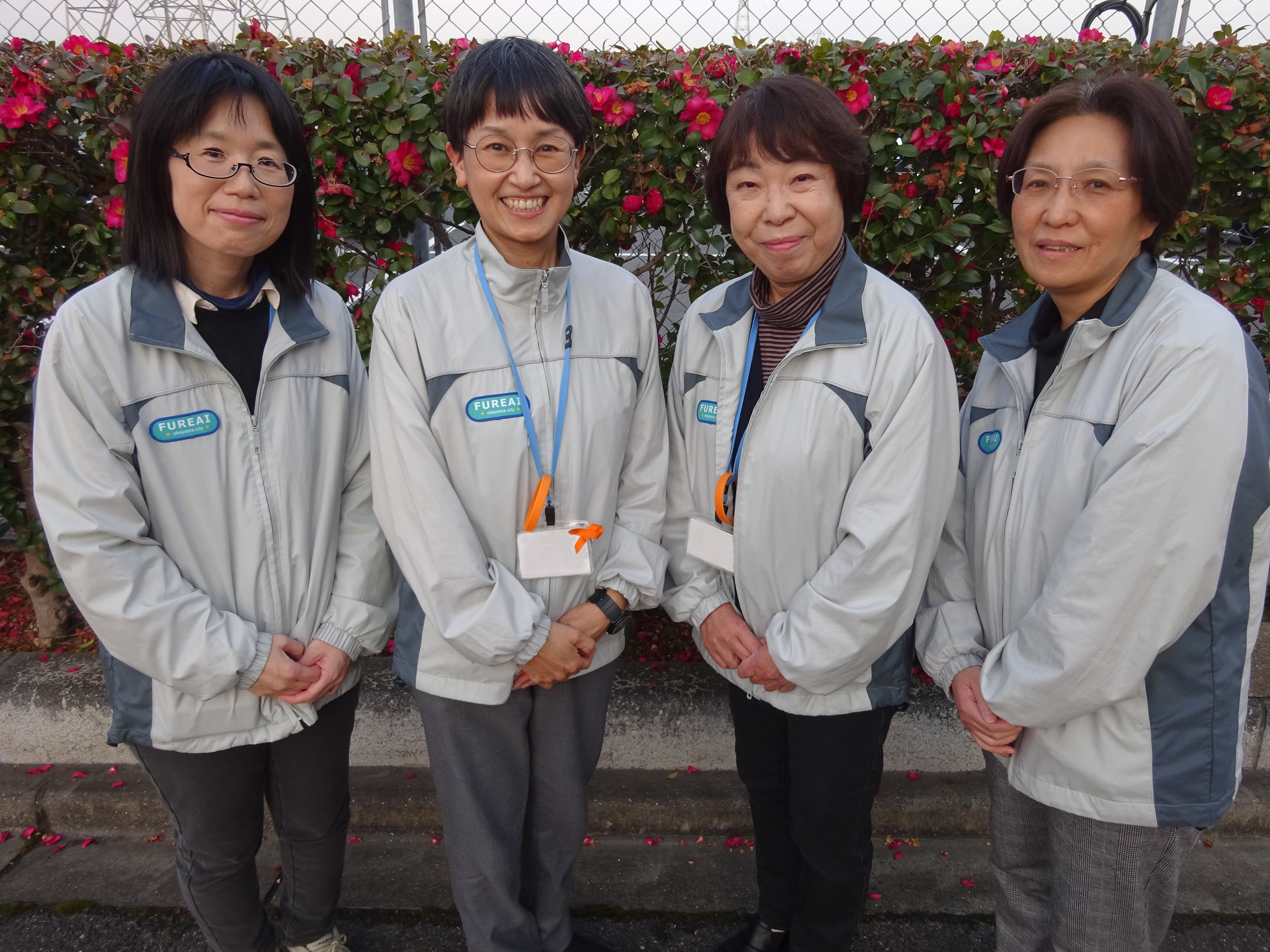 4人のサービス提供責任者が並んで立っている写真