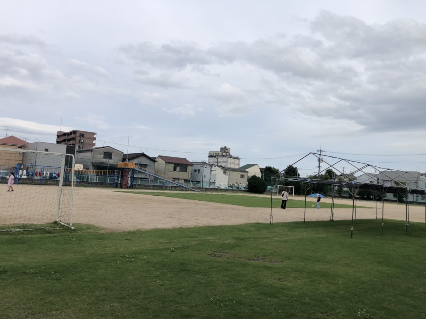 清輝小学校児童クラブ活動場所（運動場）の写真です