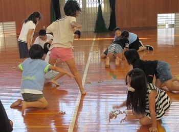 ひらつっこ児童クラブ屋内活動の様子