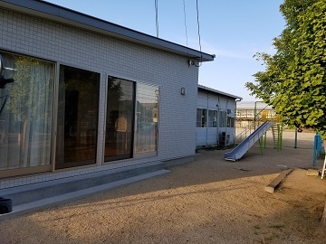 興除小学校児童クラブ建物の写真です