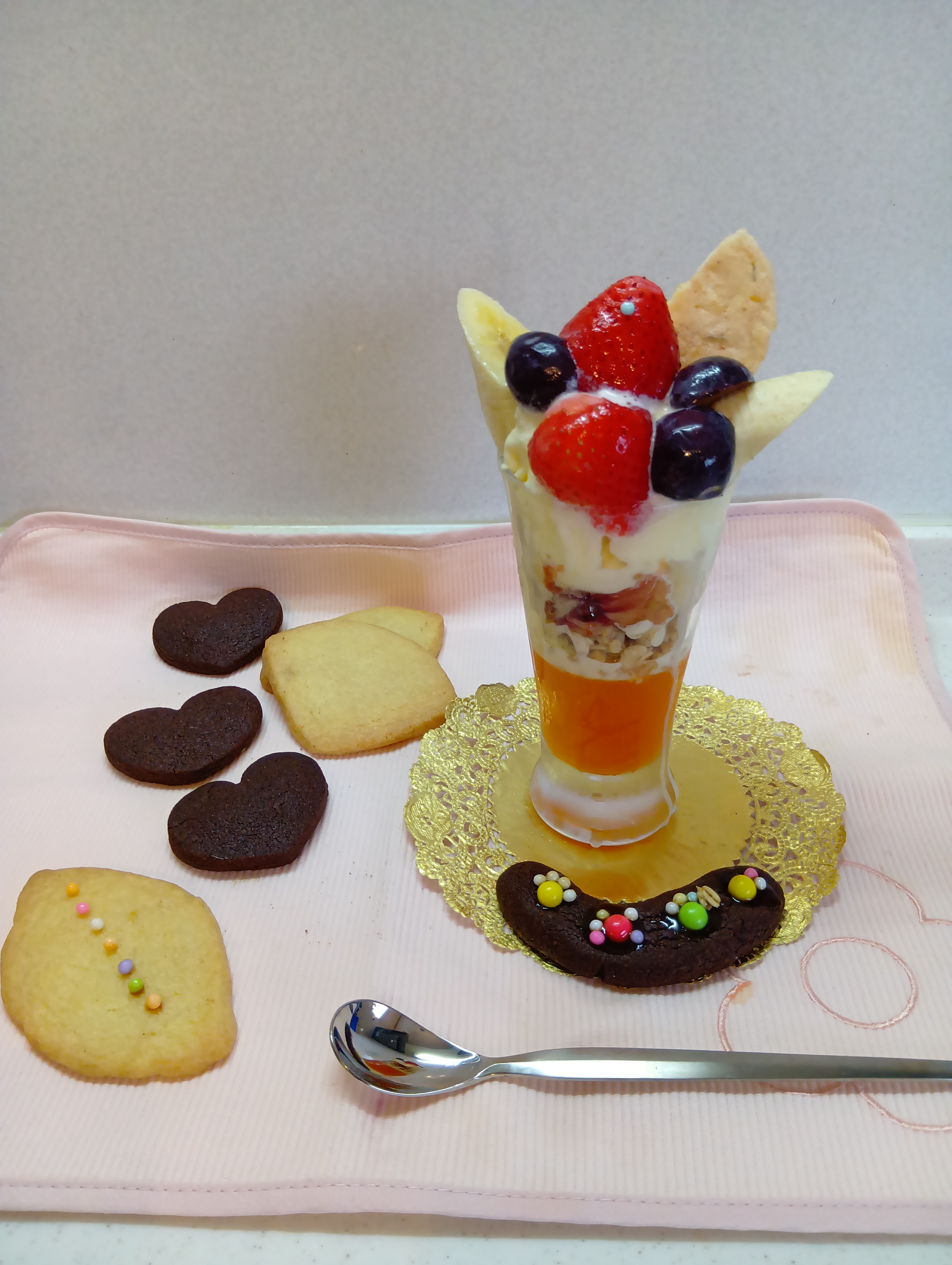パフェとクッキー